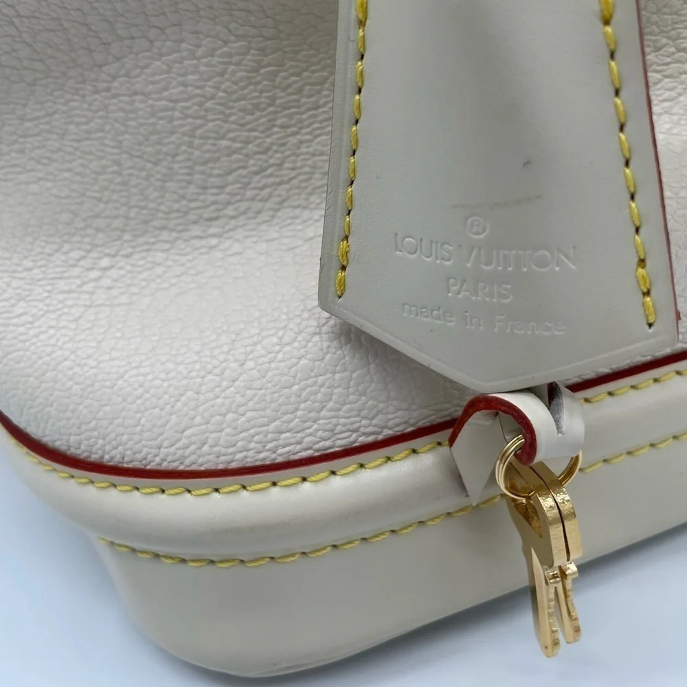 Louis Vuitton Suhali Lockit Leather Top Handle Bag w/ Lock and Key 305